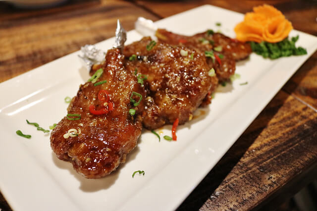 【台北美食】酒食坊Pān-toh Bistro-『南京三民站』聖誕跨年．歡聚餐廳(愛評體驗團)