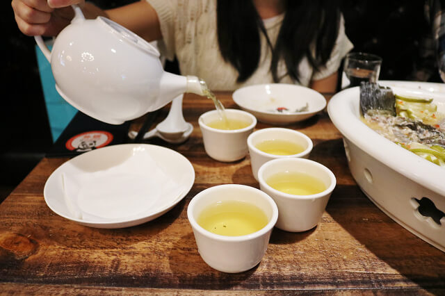 【台北美食】酒食坊Pān-toh Bistro-『南京三民站』聖誕跨年．歡聚餐廳(愛評體驗團)