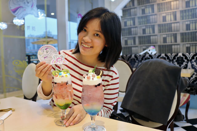 【台南美食】跳舞香水x彩虹小馬快閃主題餐廳(南紡店)-南紡購物中心午茶甜點．義大利麵．排餐