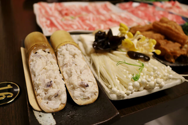 【桃園美食】平鎮 大漠香蒙古養身鍋-季節限定麻辣鴛鴦火鍋