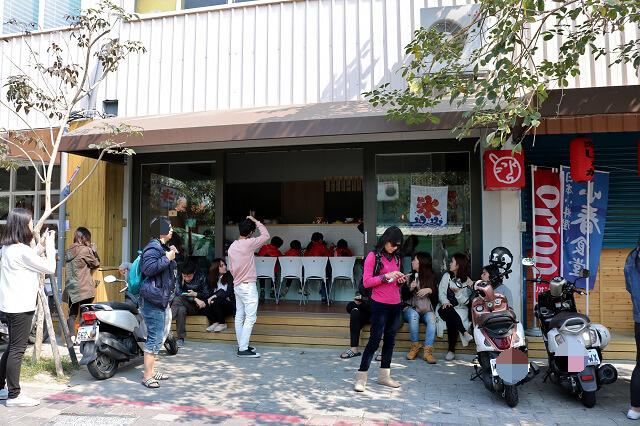 【台南美食】冰ㄉ• かき氷no.2(赤崁東店)-季節限定隱藏版草莓抹茶混奶剉冰．赤崁樓散步甜點