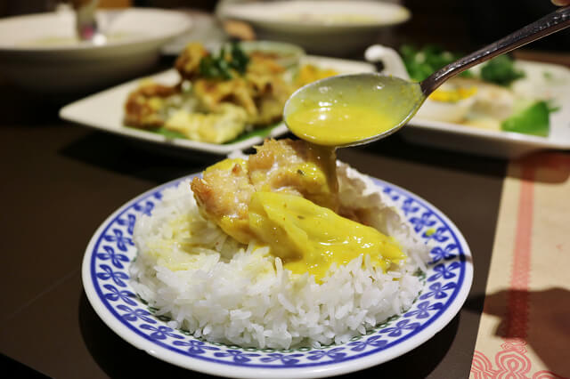 【台北美食】長鼻子泰國餐廳 N訪-『中山站』超美味綠咖哩．個人泰式料理套餐推薦