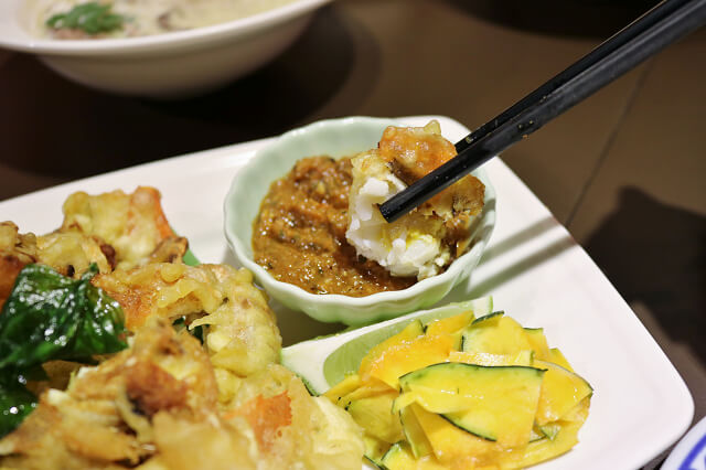 【台北美食】長鼻子泰國餐廳 N訪-『中山站』超美味綠咖哩．個人泰式料理套餐推薦