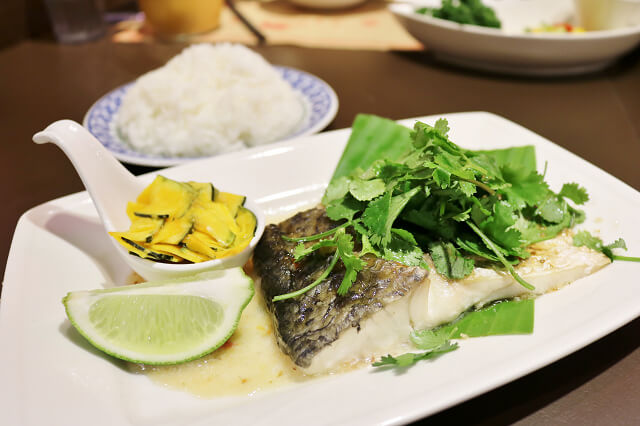 【台北美食】長鼻子泰國餐廳 N訪-『中山站』超美味綠咖哩．個人泰式料理套餐推薦
