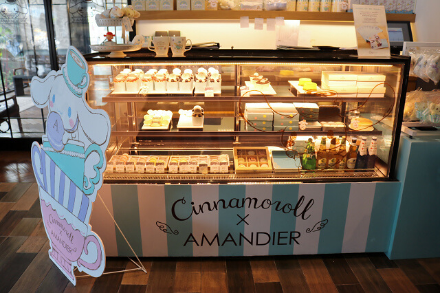 【台北美食】Cinnamoroll X Amandier 大耳狗喜拿期間限定咖啡廳-『忠孝新生站』台北主題餐廳