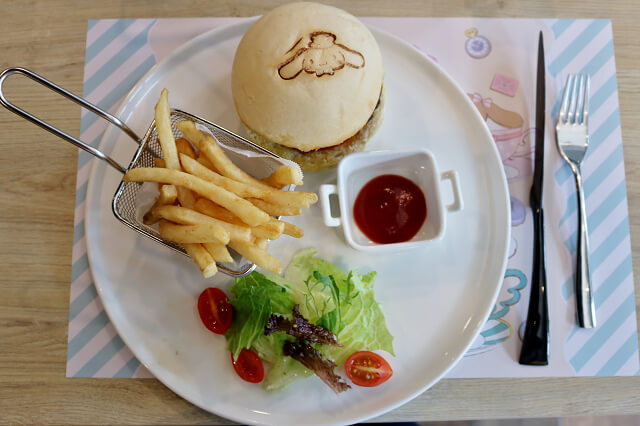 【台北美食】Cinnamoroll X Amandier 大耳狗喜拿期間限定咖啡廳-『忠孝新生站』台北主題餐廳