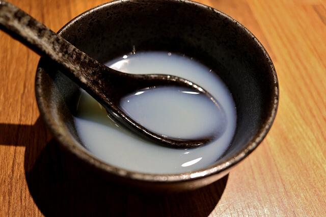 【台北美食】1978壹酒柒吧燒烤海鮮酒吧-『忠孝敦化站』市民大道居酒屋．松葉蟹海膽干貝堡