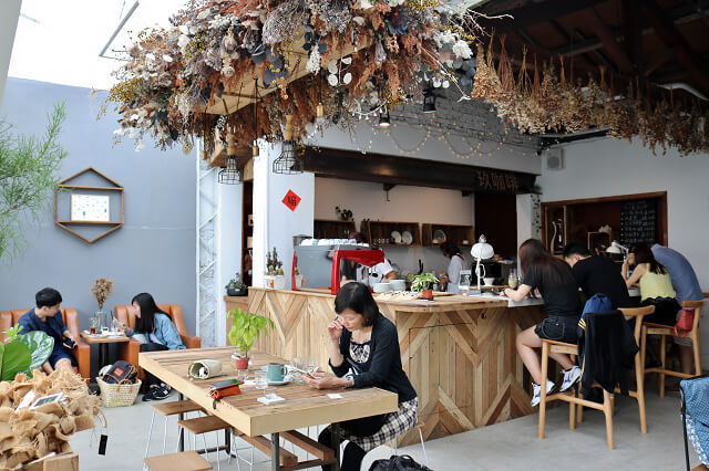 【嘉義美食】玖 CAFÉ-單品咖啡．手作甜點．寵物友善咖啡廳．老屋午茶