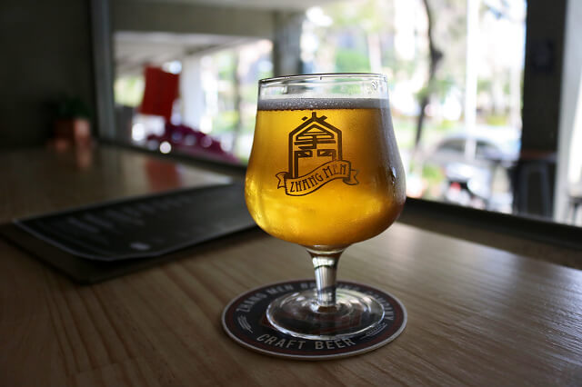 【台南美食】掌門精釀啤酒(台南東豐店)-各國特色啤酒．午後小酌時光