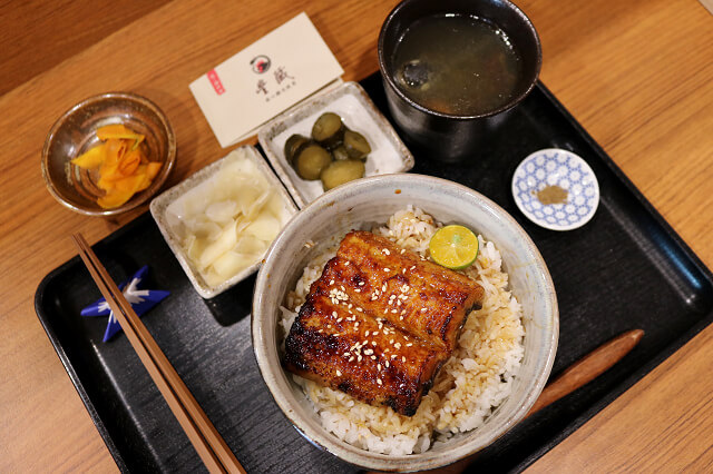 【台南美食】豐藏鰻雞料理-日式鰻魚飯．雞肉料理專賣 保安路美食推薦．食尚玩家推薦