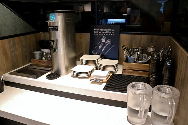 【台北美食】Pizza CreAfe’ 客意窯烤比薩．咖啡(內科西湖店)-『西湖站』內湖好吃披薩．內科餐廳推薦