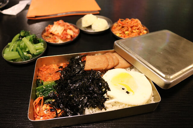 【台北美食】Pocha 韓式熱炒포차(忠孝1號店)-『忠孝敦化站』東區韓式料理．台北聚餐推薦．大口吃肉大口喝酒 超嗨Happy Hour