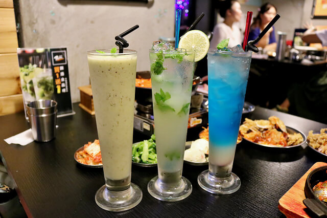 【台北美食】Pocha 韓式熱炒포차(忠孝1號店)-『忠孝敦化站』東區韓式料理．台北聚餐推薦．大口吃肉大口喝酒 超嗨Happy Hour