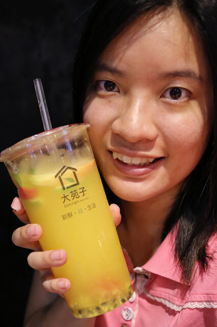 【台北美食】大苑子(內湖江南店) 新鮮水果茶-『港墘站』內湖手搖飲料．好喝水果茶