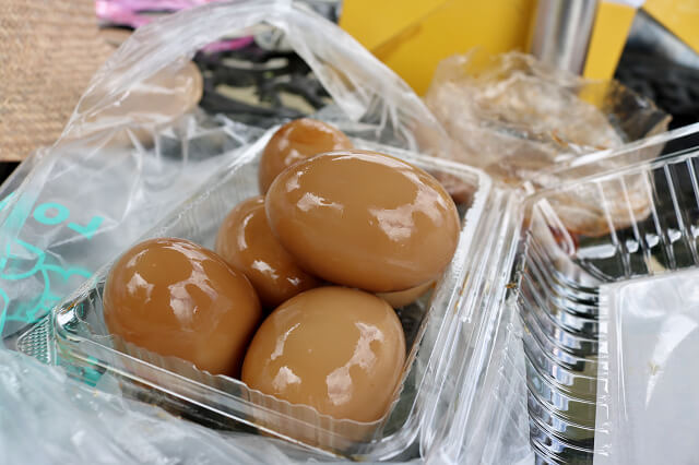 【桃園美食】老阿伯第二代現滷豆干-大溪老街必吃 銷魂滷味．黃金蛋