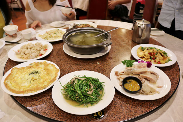 【桃園美食】老地方客家菜-大溪聚餐餐廳推薦.免費停車場 【桃園美食】老地方客家菜-大溪聚餐餐廳推薦.免費停車場