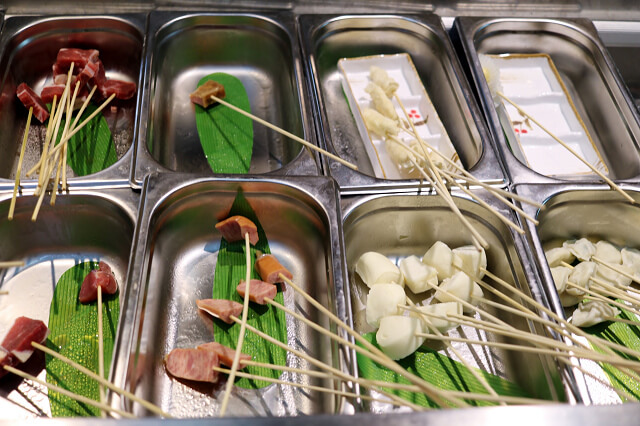 【台南美食】串博ふうりん-趣味DIY炸串．海安路吃到飽