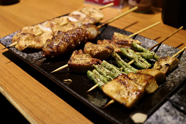 【台北美食】柒串燒屋(長安店)-平價串燒.長安東路宵夜推薦.輔大也有分店 【台北美食】柒串燒屋(長安店)-平價串燒.長安東路宵夜推薦.輔大也有分店
