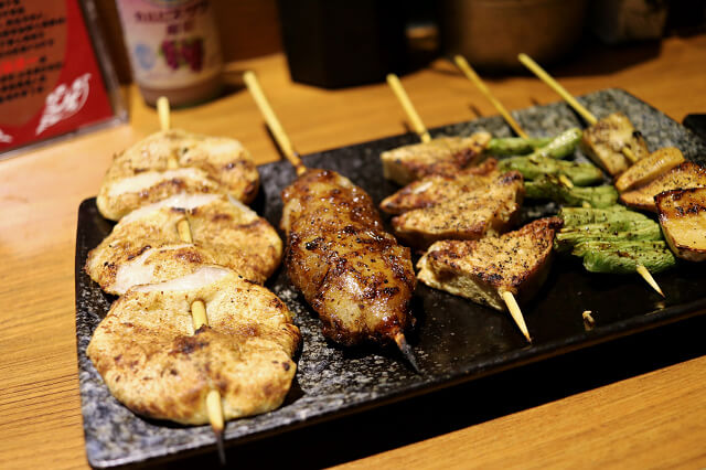 【台北美食】柒串燒屋(長安店)-平價串燒.長安東路宵夜推薦.輔大也有分店 【台北美食】柒串燒屋(長安店)-平價串燒.長安東路宵夜推薦.輔大也有分店