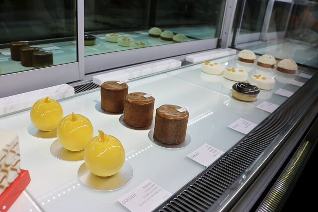 【台中美食】CJSJ 法式甜點概念店-米其林甜點主廚.超人氣排隊下午茶 【台中美食】CJSJ 法式甜點概念店-米其林甜點主廚.超人氣排隊下午茶