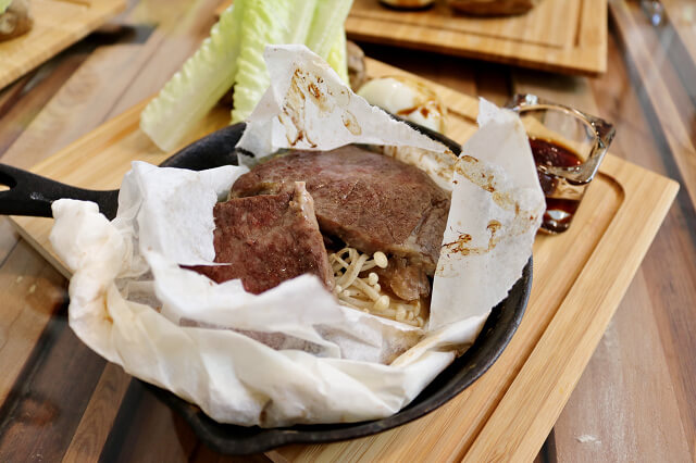 【台南美食】玖二品生活咖啡館(安平店)-法式紙包料理推薦.料理教學教室 【台南美食】玖二品生活咖啡館(安平店)-法式紙包料理推薦.料理教學教室
