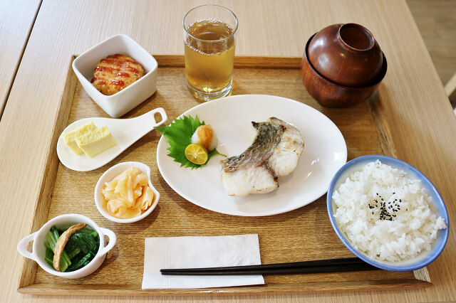 【台南美食】井選 日式定食 季節鮮魚料理-成大商圈．大學路餐廳推薦