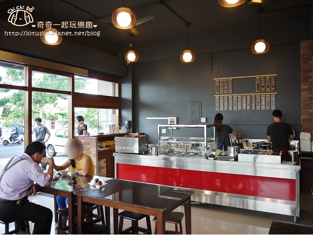 台南永康 小橋火雞肉飯 優秀道地火雞肉飯推薦 小吃也能舒適享用-小橋火雞肉飯