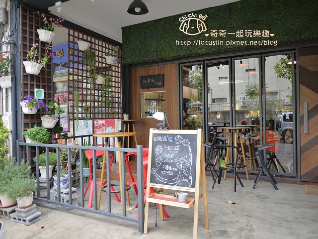 嘉義 Cat & Giraffe 貓與長頸鹿 起司蛋糕/餅乾/鬆餅 貓奴私房下午茶-Cat & Giraffe