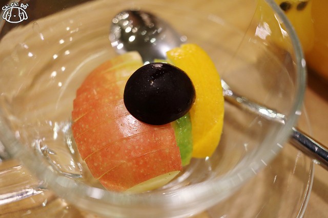 【台北內湖.西湖站】路燈咖啡 Light Bistro(內湖店)-內湖咖啡廳小酒館試-Light Bistro 【台北內湖.西湖站】路燈咖啡 Light Bistro(內湖店)-內湖咖啡廳小酒館試-Light Bistro