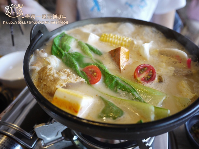 台南 長鼻子泰式咖哩 成大商圈泰國料理推薦 咖哩飯X咖哩火鍋-長鼻子泰式咖哩