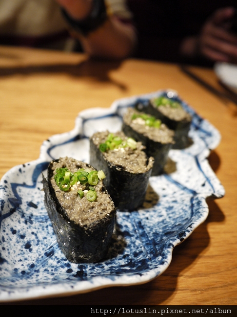 台北 炙aburi 居食創作料理-超綿密海膽軍艦壽司-aburi居食創作料理