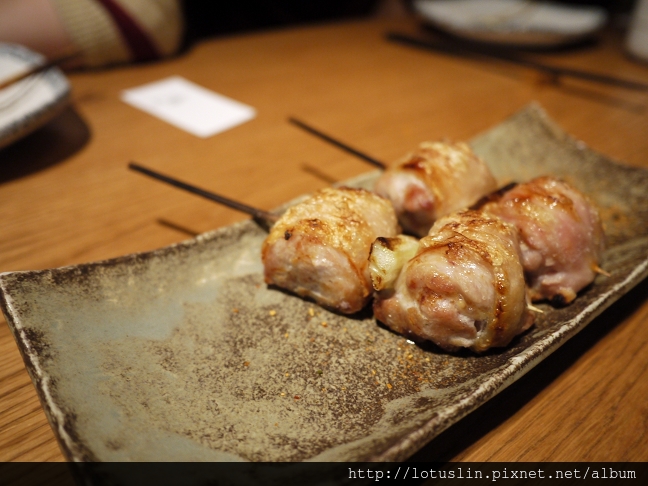 台北 炙aburi 居食創作料理-超綿密海膽軍艦壽司-aburi居食創作料理