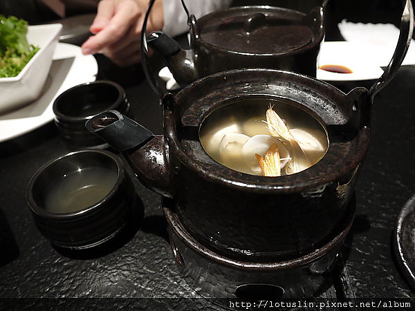 chi chi 一起吃飯去~藝奇ikki-ikki新日本料理 chi chi 一起吃飯去~藝奇ikki-ikki新日本料理