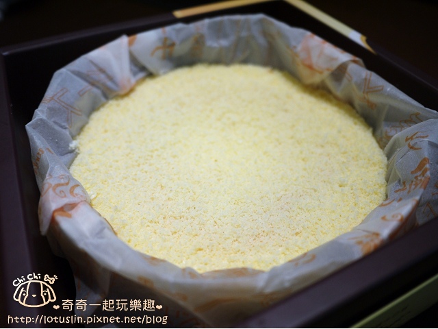 【試-分享】【宅配美食】諾亞半熟蛋糕專賣店 噗茲噗茲的融心乳酪呀~-諾亞半熟蛋糕