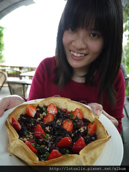精華濃縮版之 曉確幸+莓圃休閒農場+春川達卡比-春川達卡比 精華濃縮版之 曉確幸+莓圃休閒農場+春川達卡比-春川達卡比