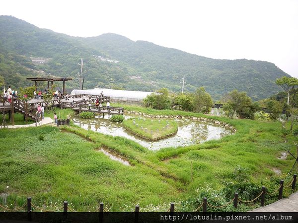 精華濃縮版之 曉確幸+莓圃休閒農場+春川達卡比-春川達卡比 精華濃縮版之 曉確幸+莓圃休閒農場+春川達卡比-春川達卡比