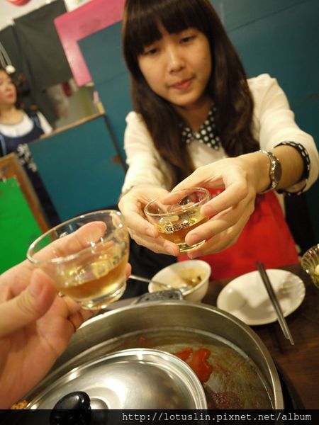 精華濃縮版之 曉確幸+莓圃休閒農場+春川達卡比-春川達卡比 精華濃縮版之 曉確幸+莓圃休閒農場+春川達卡比-春川達卡比