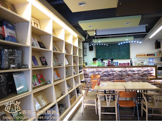 【試-分享】台南 Picturesque塗鴉空間書店-塗鴉空間 【試-分享】台南 Picturesque塗鴉空間書店-塗鴉空間