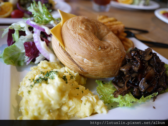 台北 MOT/KITCHEN Light 陽光BRUNCH-MOT/KITCHEN Light 台北 MOT/KITCHEN Light 陽光BRUNCH-MOT/KITCHEN Light