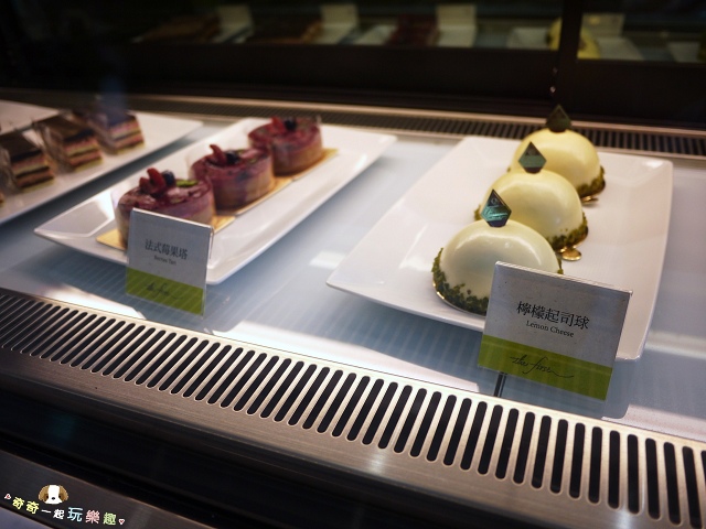 台北 松菸誠品 The First 特色午茶-莓果冰山-The First 台北 松菸誠品 The First 特色午茶-莓果冰山-The First