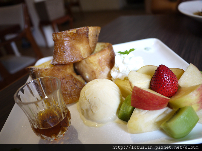 【試-分享】台北 外酥內軟超誘人法式布丁吐司 Café à la mode-Café à la mode 【試-分享】台北 外酥內軟超誘人法式布丁吐司 Café à la mode-Café à la mode