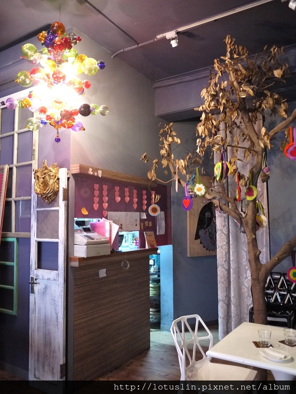 【試-分享】台北 中山捷運站 Healing 療癒 藝廊 美食-Healing