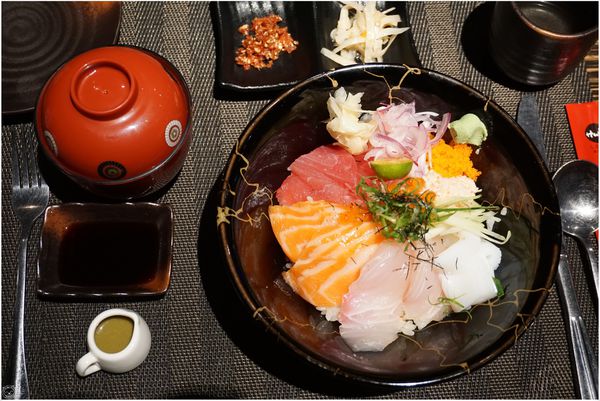 ※ Huku幸福食尚創作料理 ※【星羽是吃貨-台中】「不苦勞」空間幸福氛圍，日西融合創意料理- Huku幸福食尚創作料理