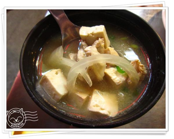 ※ 一本壽司 ※【星羽愛美食-台中】逼逼撥撥鮭魚卵，狂推激推平價日本料理~-一本壽司