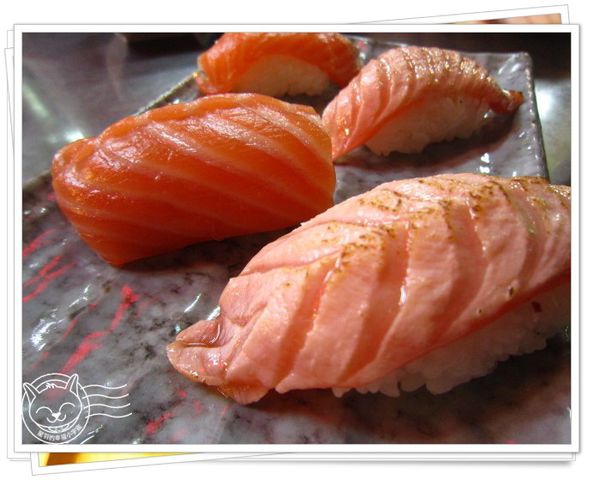 ※ 一本壽司 ※【星羽愛美食-台中】逼逼撥撥鮭魚卵，狂推激推平價日本料理~-一本壽司