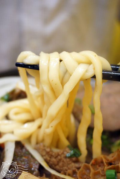 ※ 湯藝術-老爺下麵 ※【星羽是吃貨-台中大里】設計人的夢想概念食堂-湯藝術