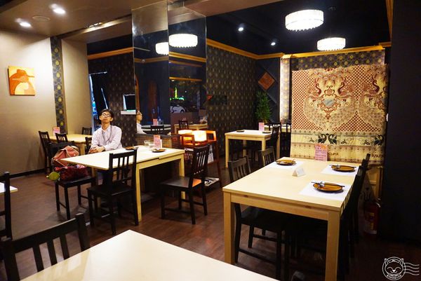 ※ 泰妃堂泰國料理 ※【星羽愛美食-台中西區】中價位美味泰式料理,餐點夠味給料不手軟,破酥包灰熊齁甲!!-泰妃堂泰國料理 ※ 泰妃堂泰國料理 ※【星羽愛美食-台中西區】中價位美味泰式料理,餐點夠味給料不手軟,破酥包灰熊齁甲!!-泰妃堂泰國料理