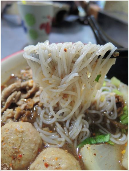※ 泰粉味泰國米粉湯專賣店 ※【星羽愛美食-台中】平價排隊泰國米粉湯小店，湯濃價廉美味好選擇-泰粉味泰國米粉湯專賣店