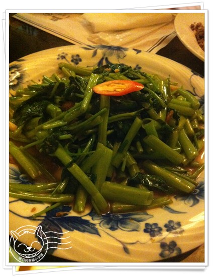※ 泰緬阿嬤吃ㄟ乾媽店 ※【星羽愛美食-台中】燈光美氣氛佳,打卡摩摩喳喳超大方的泰式料理~-泰緬阿嬤吃ㄟ乾媽店 ※ 泰緬阿嬤吃ㄟ乾媽店 ※【星羽愛美食-台中】燈光美氣氛佳,打卡摩摩喳喳超大方的泰式料理~-泰緬阿嬤吃ㄟ乾媽店