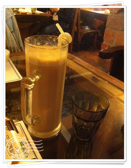 ※ 泰緬阿嬤吃ㄟ乾媽店 ※【星羽愛美食-台中】燈光美氣氛佳,打卡摩摩喳喳超大方的泰式料理~-泰緬阿嬤吃ㄟ乾媽店 ※ 泰緬阿嬤吃ㄟ乾媽店 ※【星羽愛美食-台中】燈光美氣氛佳,打卡摩摩喳喳超大方的泰式料理~-泰緬阿嬤吃ㄟ乾媽店
